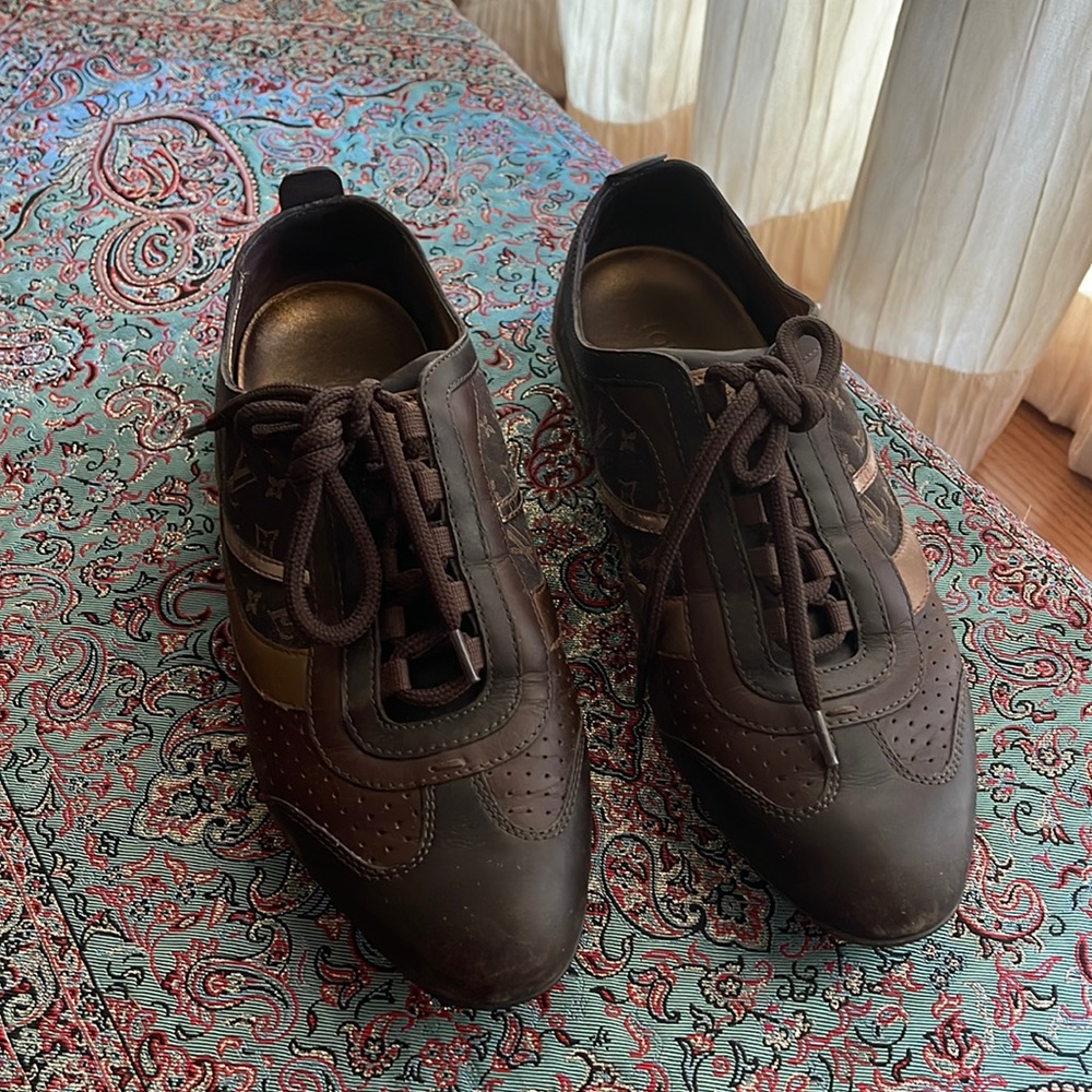 Authentic Louis Vuitton shoes. Very comfortable. Well loved.